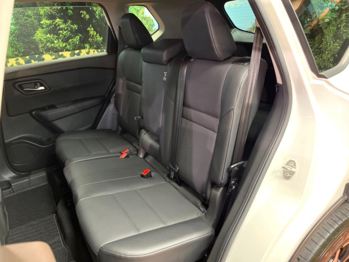 2022 Nissan X-Trail 6AA-SNT33 (UW-69f2a54a15dc7)[10]