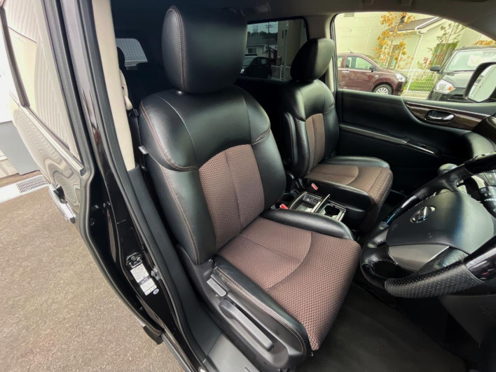 2013 Nissan Elgrand DBA-TE52 (UW-69f2a54b95ce9)[20]