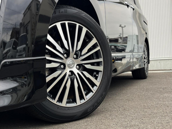 2013 Nissan Elgrand DBA-TE52 (UW-69f2a54b95ce9)[5]