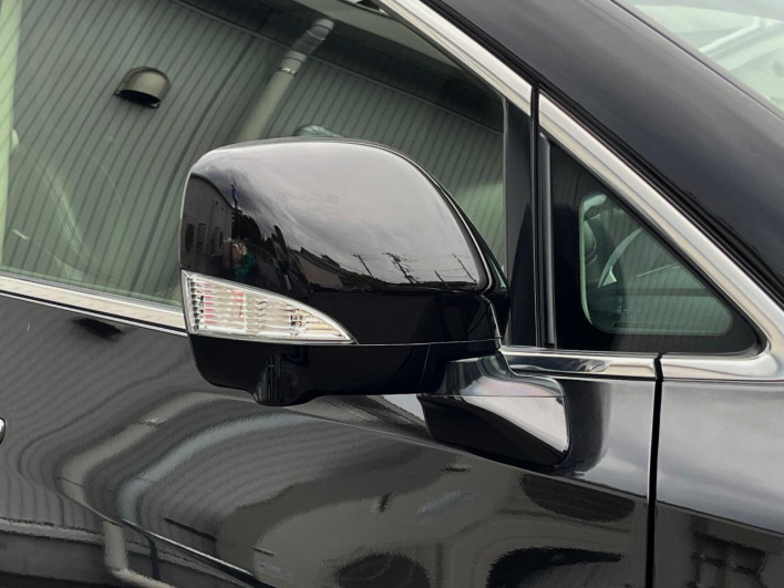 2013 Nissan Elgrand DBA-TE52 (UW-69f2a54b95ce9)[13]