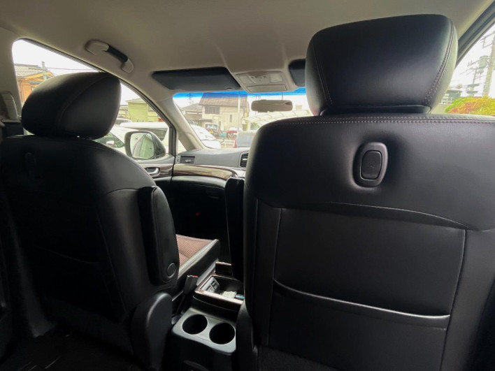 2013 Nissan Elgrand DBA-TE52 (UW-69f2a54b95ce9)[19]