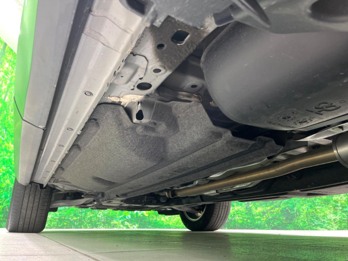 2023 Nissan X-Trail 6AA-T33 (UW-69f2a54b9b0bf)[13]