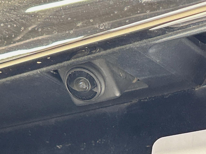 2016 Nissan Elgrand DBA-TE52 (UW-69f2a54bf28cc)[19]