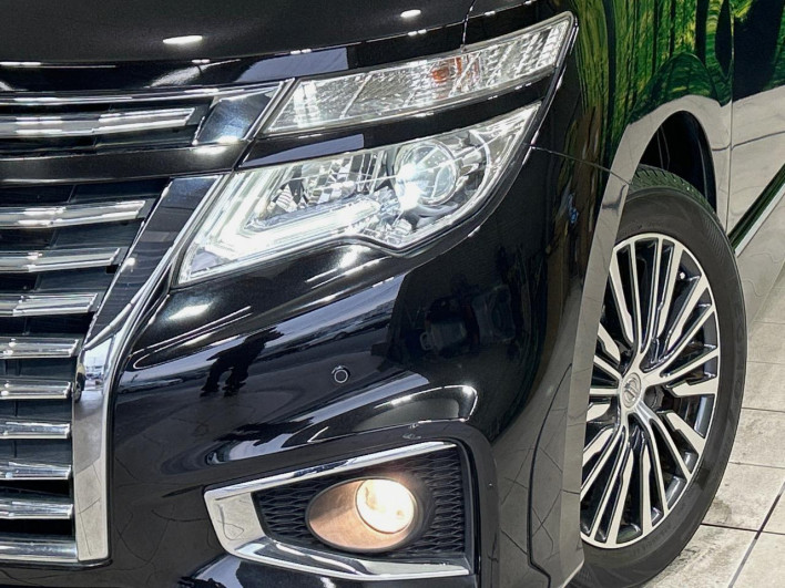 2016 Nissan Elgrand DBA-TE52 (UW-69f2a54bf28cc)[5]