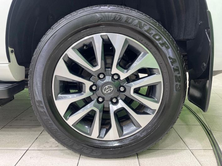 2023 Toyota Land Cruiser Prado 3BA-TRJ150W (UW-69f2a5522d842)[5]
