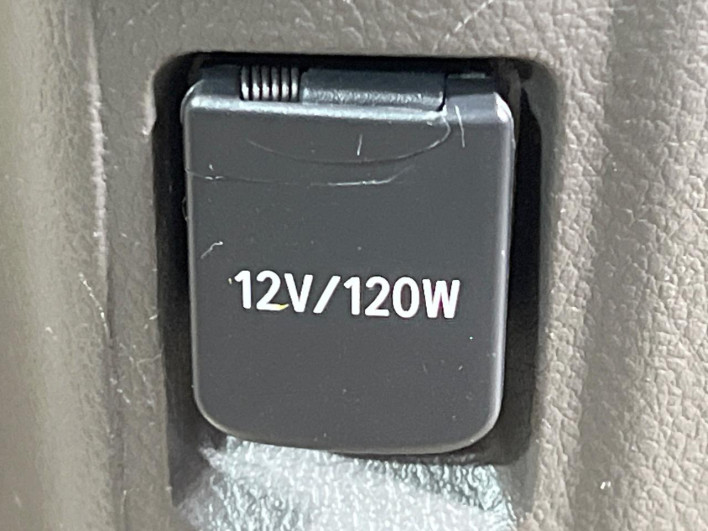 2023 Toyota Land Cruiser Prado 3BA-TRJ150W (UW-69f2a5522d842)[28]
