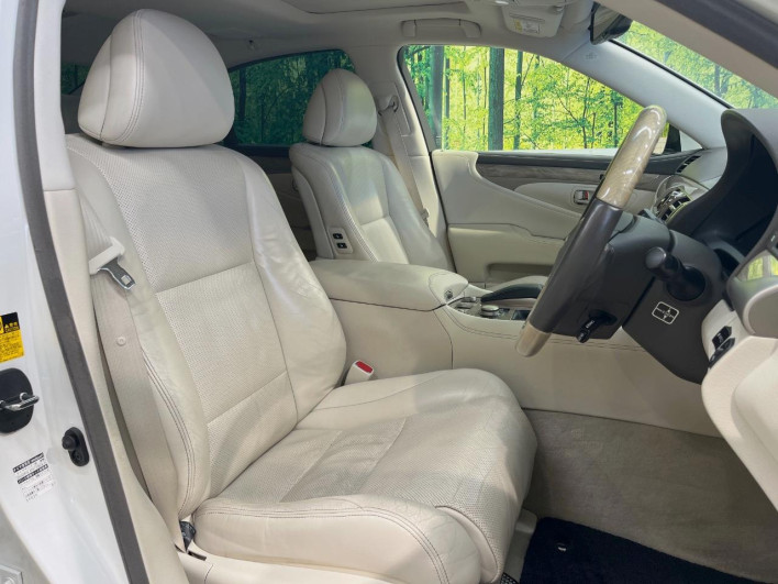 2013 Lexus LS DBA-USF40 (UW-69f2a5552ae79)[17]