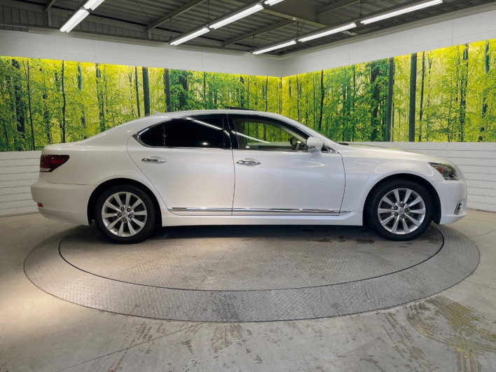 2013 Lexus LS DBA-USF40 (UW-69f2a5552ae79)[19]