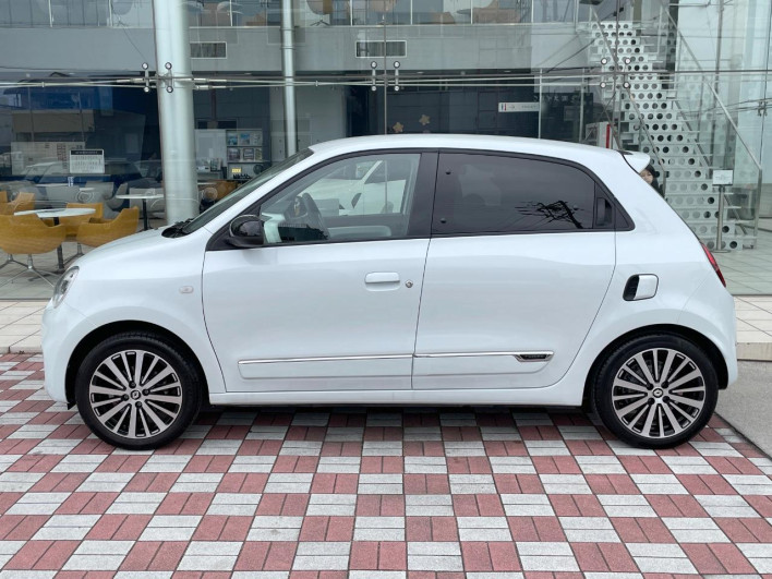 2023 Renault Twingo 3BA-AHH4B (UW-69f2a5571c2a6)[11]