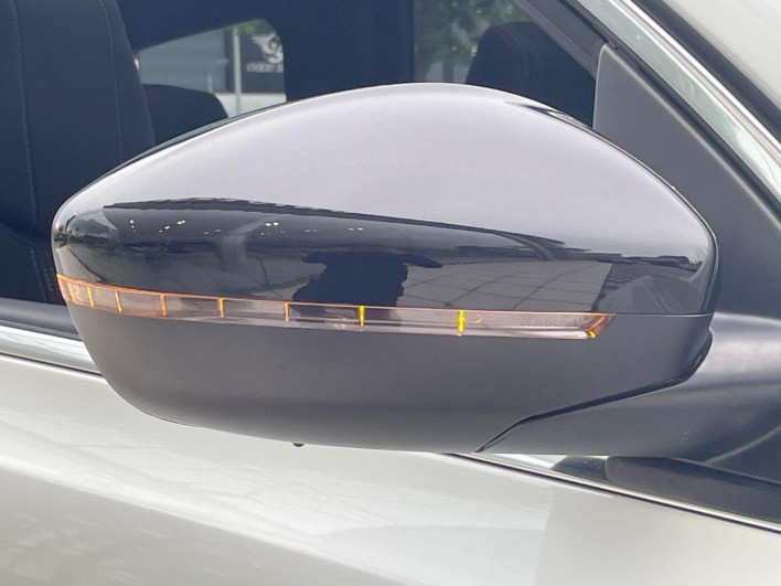 2021 Peugeot 308 3DA-T9WYH01 (UW-69f2a55770e20)[22]