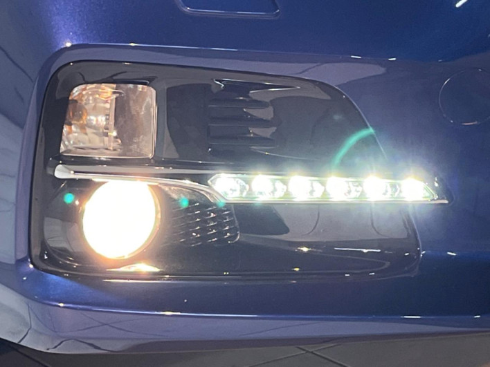 2015 Subaru Levorg DBA-VM4 (UW-69f2a559b7f9f)[23]