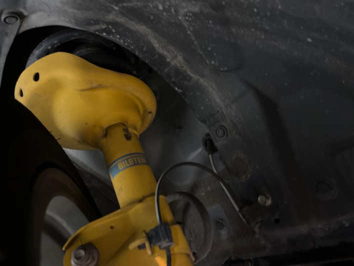 2015 Subaru Levorg DBA-VM4 (UW-69f2a559b7f9f)[13]