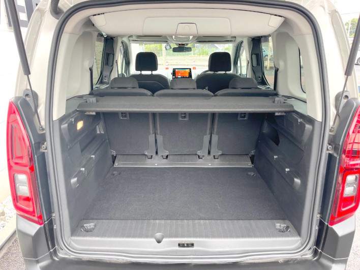 2020 Citroen Berlingo 3DA-K9CYH01 (UW-69f2a55e521af)[11]