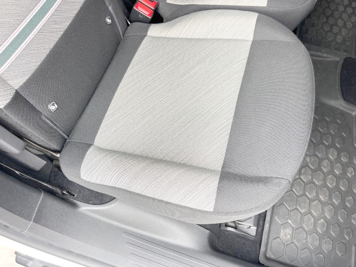 2020 Citroen Berlingo 3DA-K9CYH01 (UW-69f2a55e521af)[18]