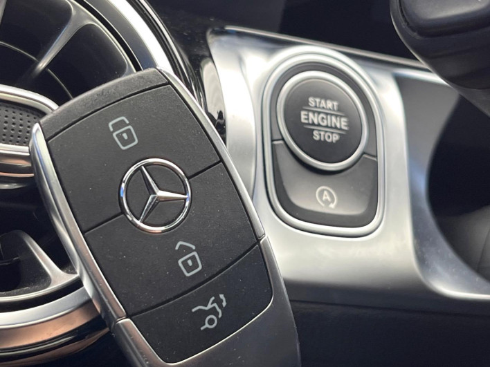 2020 Mercedes Benz GLB 3DA-247612M (UW-69f2a56020f39)[22]