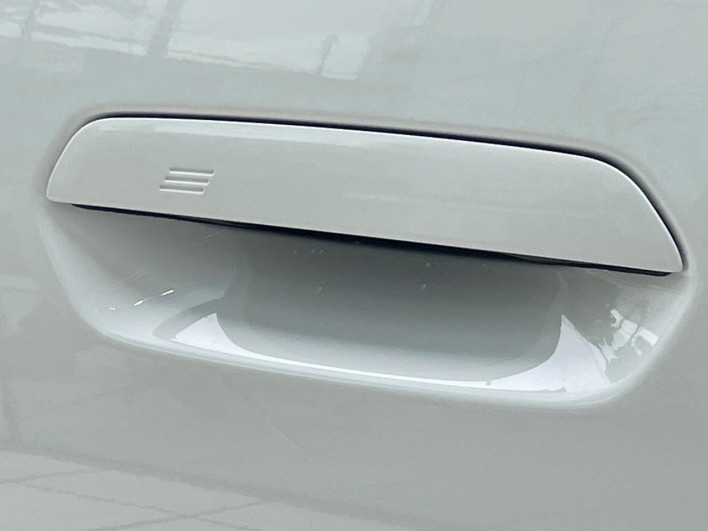 2024 BMW 2 Series 3BA-12CM20 (UW-69f2a560c2f1d)[26]