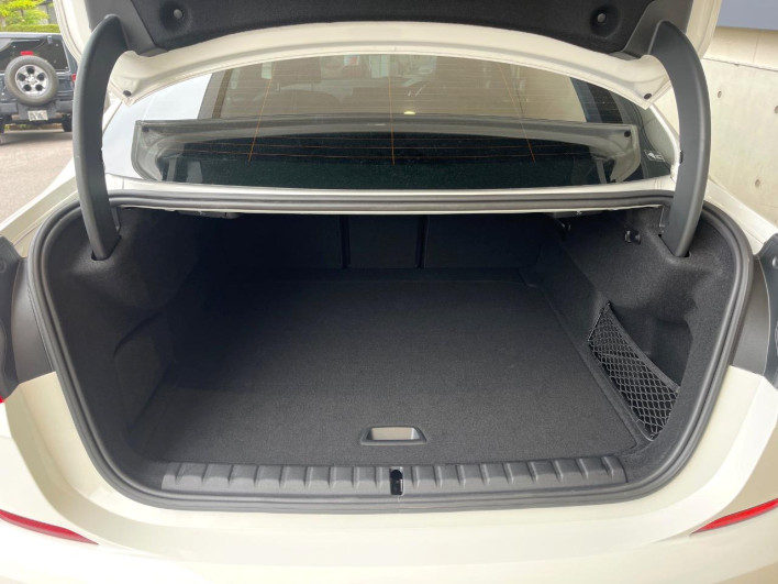 2023 BMW 2 Series 3DA-7M20 (UW-69f2a56133f3f)[12]