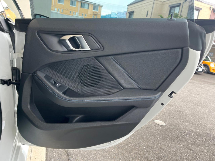 2023 BMW 2 Series 3DA-7M20 (UW-69f2a56133f3f)[28]