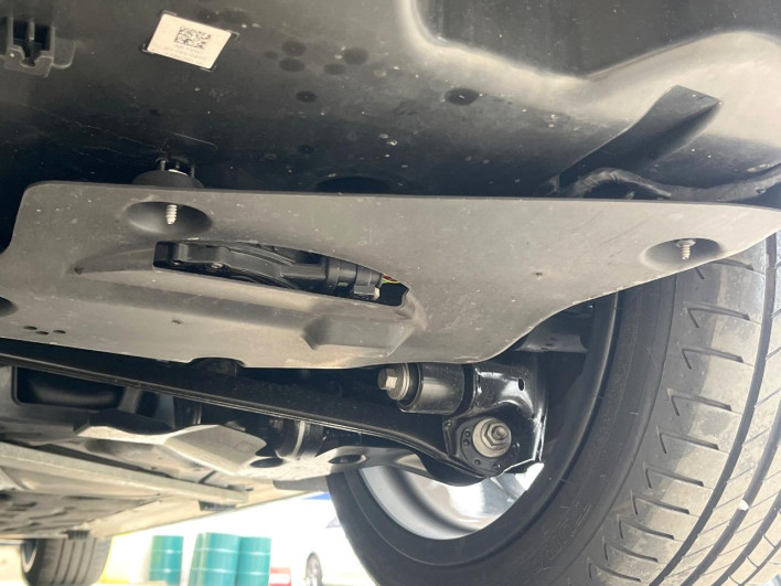 2023 BMW 2 Series 3DA-7M20 (UW-69f2a56133f3f)[25]