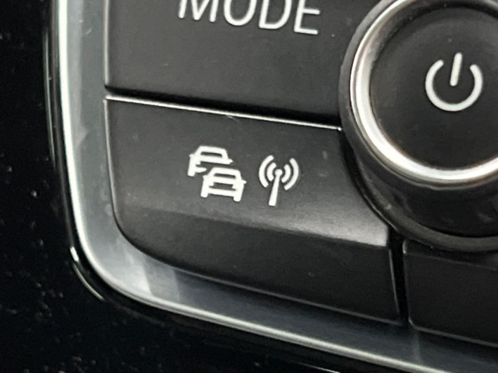 2017 BMW X1 LDA-HT20 (UW-69f2a562df252)[11]