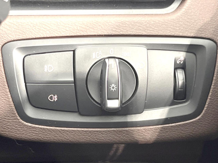 2019 BMW X1 LDA-HT20 (UW-69f2a563895cf)[20]