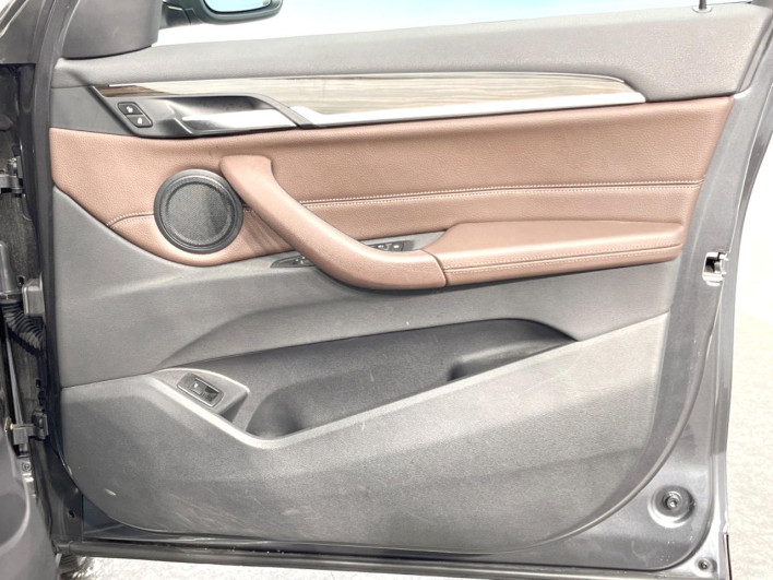 2019 BMW X1 LDA-HT20 (UW-69f2a563895cf)[16]