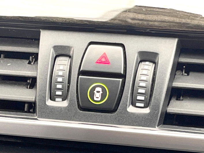 2019 BMW X1 LDA-HT20 (UW-69f2a563895cf)[28]