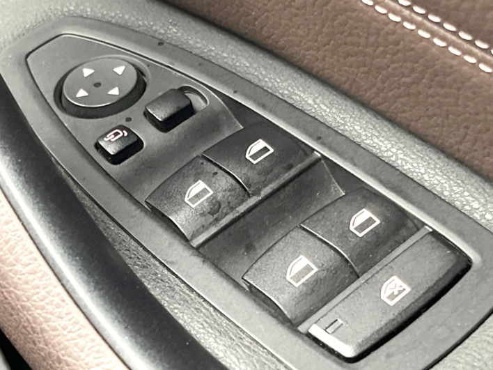 2019 BMW X1 LDA-HT20 (UW-69f2a563895cf)[18]