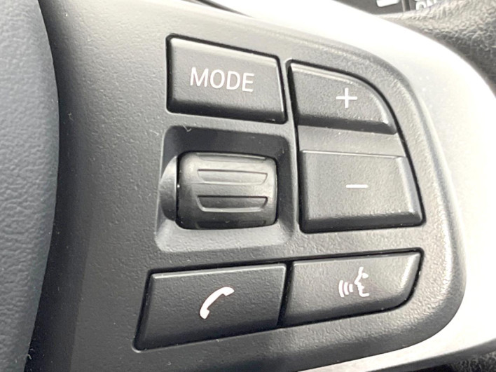 2019 BMW X1 LDA-HT20 (UW-69f2a563895cf)[24]