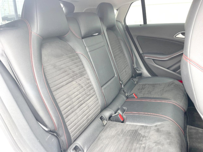 2018 Mercedes Benz CLA Class Shooting Brake DBA-117942 (UW-69f2a56660e07)[19]