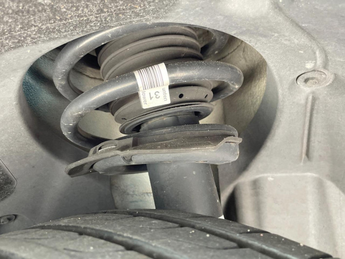 2018 Rover Mini LDA-YT20 (UW-69f2a56781a6a)[4]