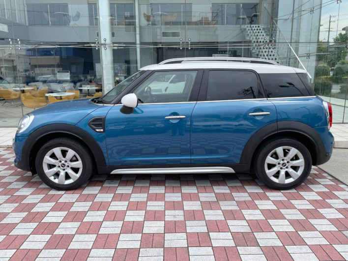 2018 Rover Mini LDA-YT20 (UW-69f2a56781a6a)[10]