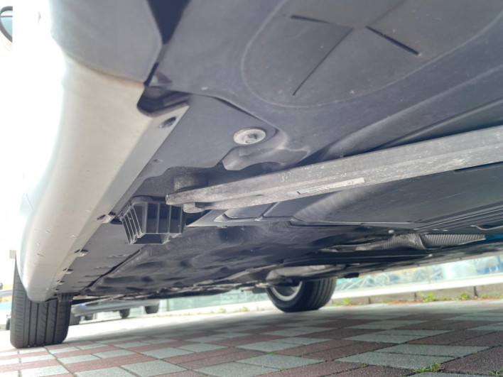 2018 Rover Mini LDA-YT20 (UW-69f2a56781a6a)[20]