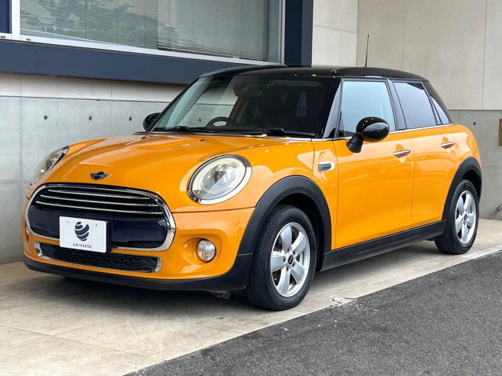 2017 Rover Mini LDA-XT15 (UW-69f2a5679169b)[8]