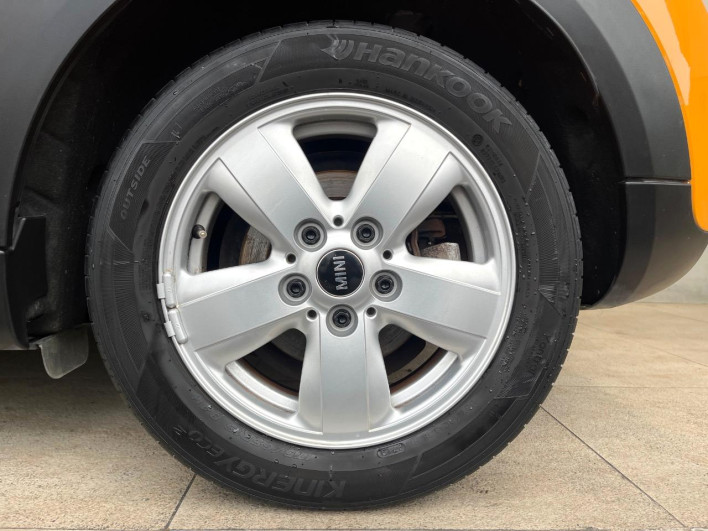 2017 Rover Mini LDA-XT15 (UW-69f2a5679169b)[17]