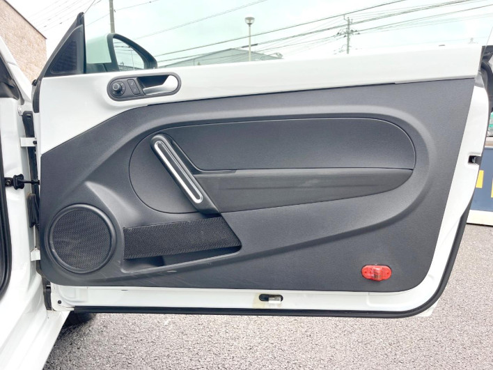 2019 Volkswagen The Beetle DBA-16CBZ (UW-69f2a567d1c5c)[16]