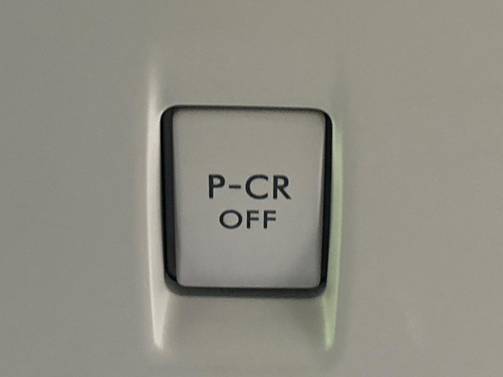 2013 Subaru Exiga DBA-YAM (UW-69f2a56913766)[22]