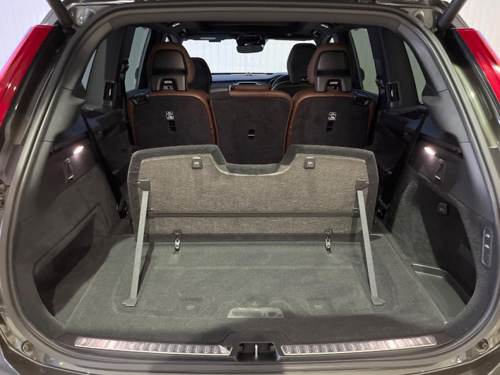 2022 Volvo XC90 5LA-LB420XCP2A (UW-69f2a569e527a)[28]