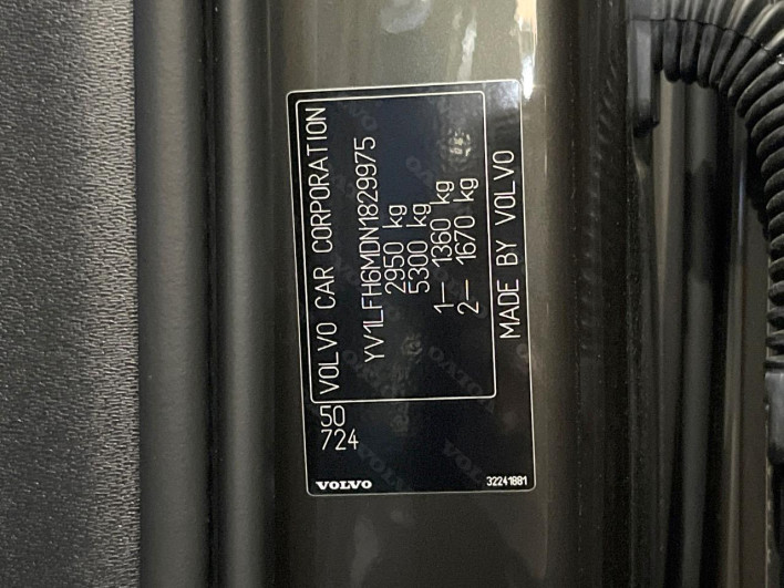 2022 Volvo XC90 5LA-LB420XCP2A (UW-69f2a569e527a)[1]