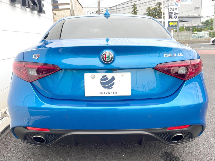 2018 Alfa Romeo Giulia ABA-95220 (UW-69f2a56ae44d3)[10]