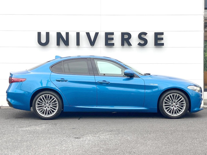 2018 Alfa Romeo Giulia ABA-95220 (UW-69f2a56ae44d3)[8]