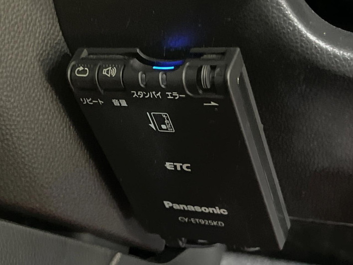 2018 Suzuki Swift Sport CBA-ZC33S (UW-69f2a56b71393)[25]