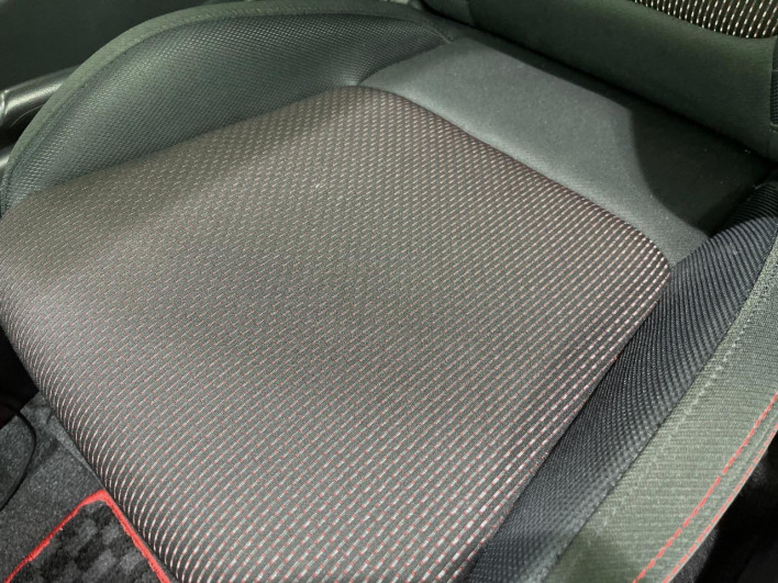 2018 Suzuki Swift Sport CBA-ZC33S (UW-69f2a56b71393)[16]