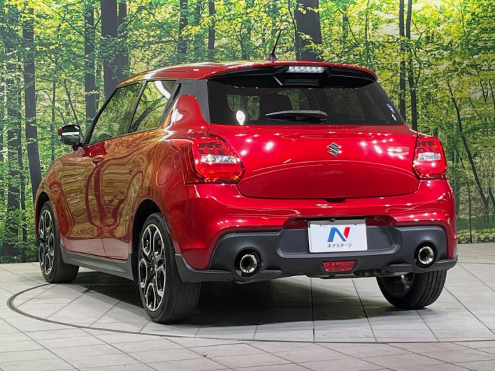 2018 Suzuki Swift Sport CBA-ZC33S (UW-69f2a56b71393)[4]