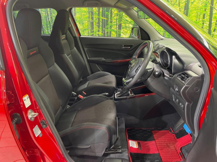 2018 Suzuki Swift Sport CBA-ZC33S (UW-69f2a56b71393)[9]