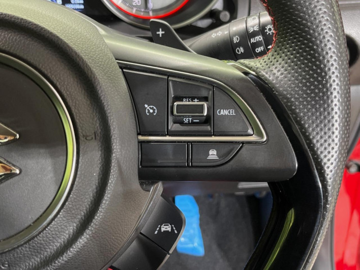 2018 Suzuki Swift Sport CBA-ZC33S (UW-69f2a56b71393)[28]