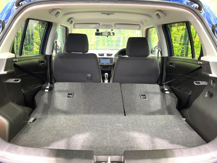 2013 Suzuki Swift DBA-ZC72S (UW-69f2a56da59d6)[22]