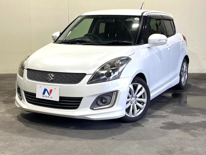 2016 Suzuki Swift DBA-ZC72S (UW-69f2a56dc89f3)[0]