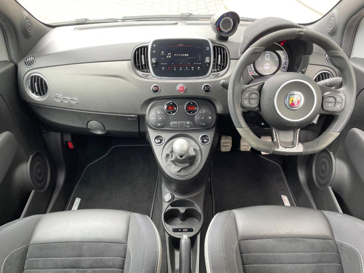 2019 Abartha Abarth 595 ABA-31214T (UW-69f2a56ed7f1c)[16]