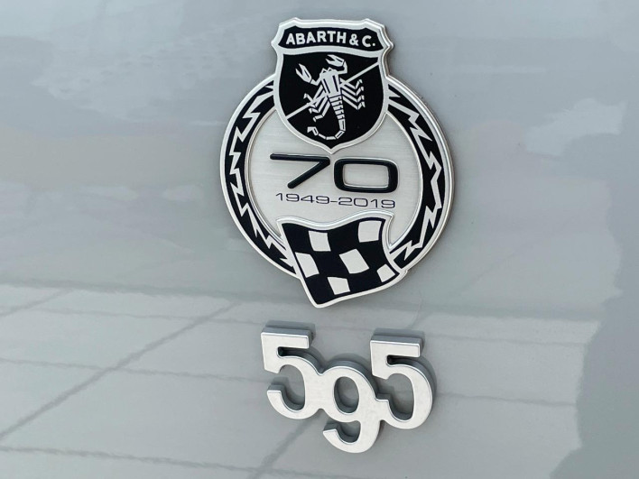 2019 Abartha Abarth 595 ABA-31214T (UW-69f2a56ed7f1c)[29]